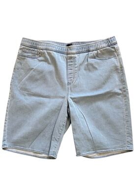 J.Jill PureJill Light Blue Denim-Finish Jean Shorts – Size L – Comfortable